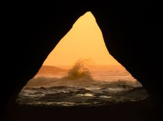 PACIFIC TRIANGLE  - Cape Kiwanda State Park, Oregon, USA